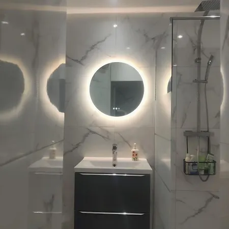 Edmond Apartamento *